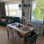 Casa Vista 아파트