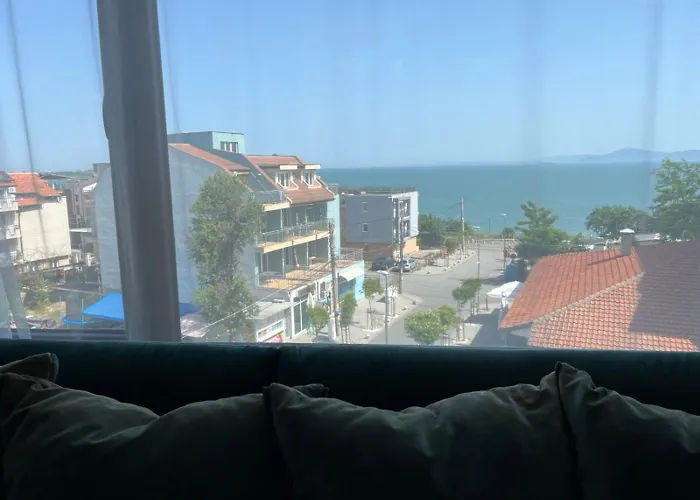 Casa Vista Burgas City